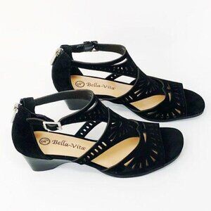 Bella Vita Women’s Black Suede Sandal, 6.5 M US